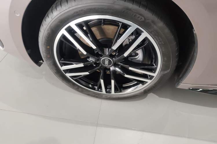 Used Audi A5L 2026 2.0T Sport Plus
