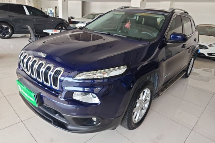 Used Jeep Cherokee 2016 2.0L Superior Edition