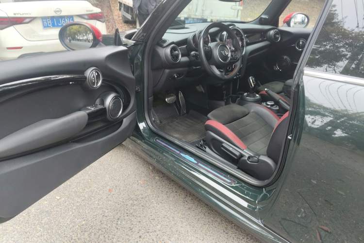 Used MINI JCW 2018 2.0T JOHN COOPER WORKS ALL-IN