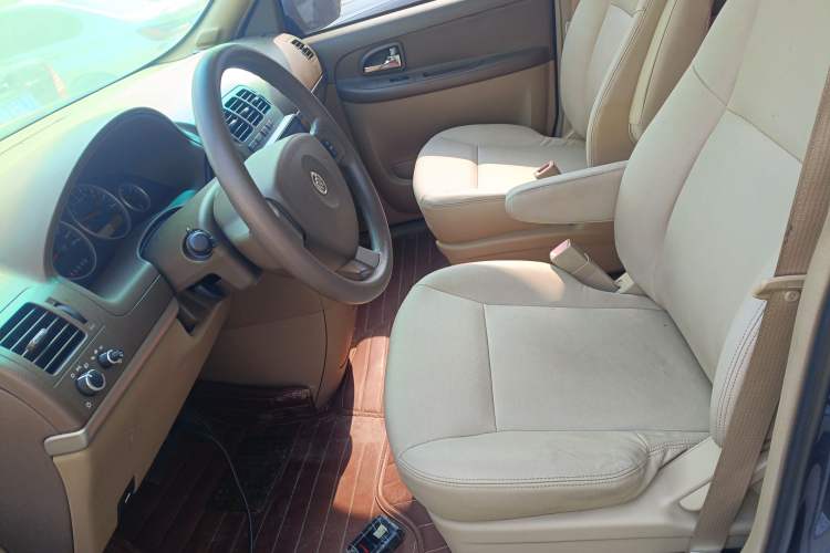 Used Buick GL8 2014 2.4L Classic Edition