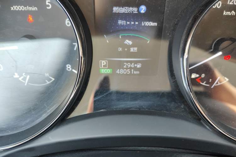 Used Nissan X-Trail 2019 2.0L CVT Smart Connect Comfort Edition 2WD Odometer Close Up