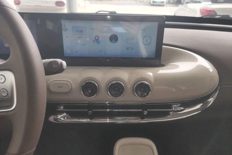 Used Wuling Bingo 2025 333 km Enjoyment Version Audio And AC Panel