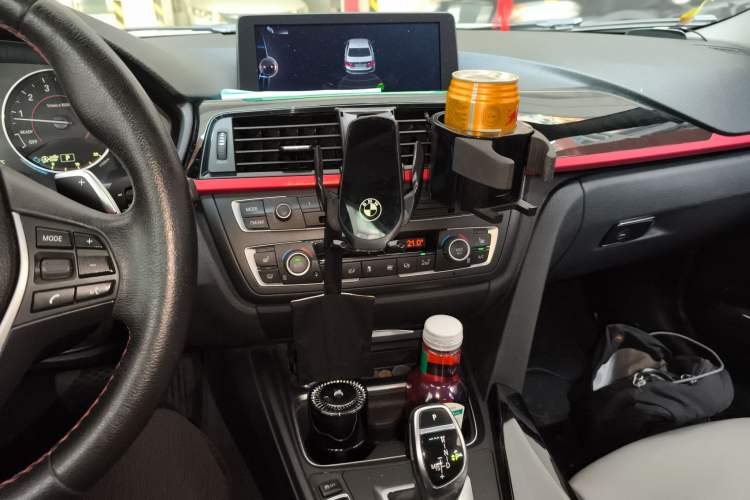 Used BMW 3 Series 2013 320i Sport Design Package
