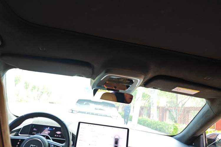 Used Zeekr 001 2022 Ultra-Long Range Dual-Motor YOU Version Headliner