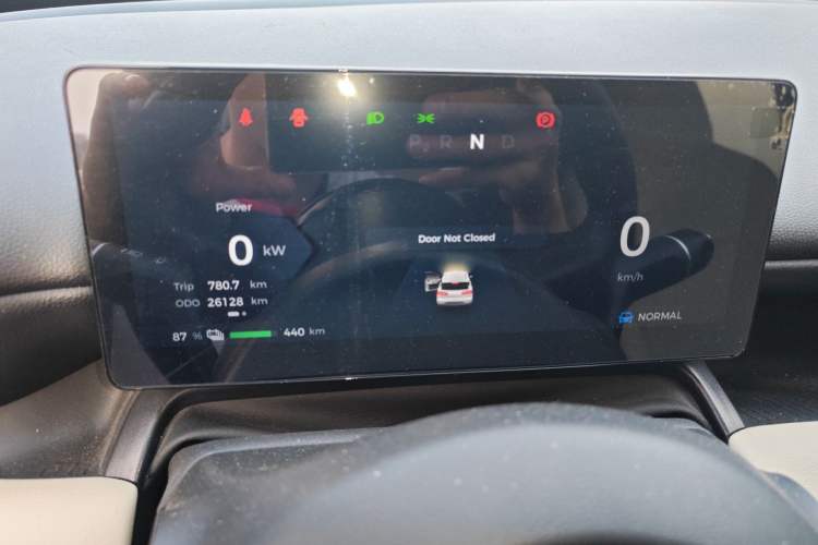 Used Wuling Bingo PLUS 2024 510 km Flagship Edition Four-Seater Version
