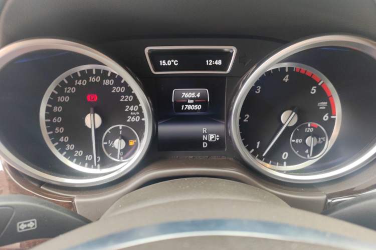 Used Mercedes-Benz GL-Class 2014 GL 350 CDI 4MATIC Instrument Cluster