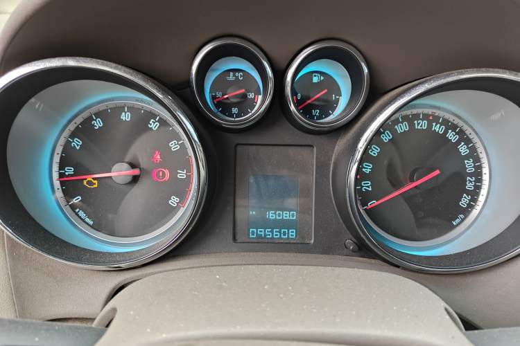 Used Buick GT 2012 GT 1.6L Manual Entry-Level Model
