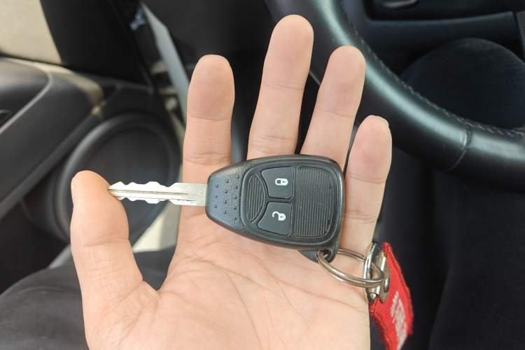 Used Jeep Compass 2012 2.0L two-wheel drive sport version