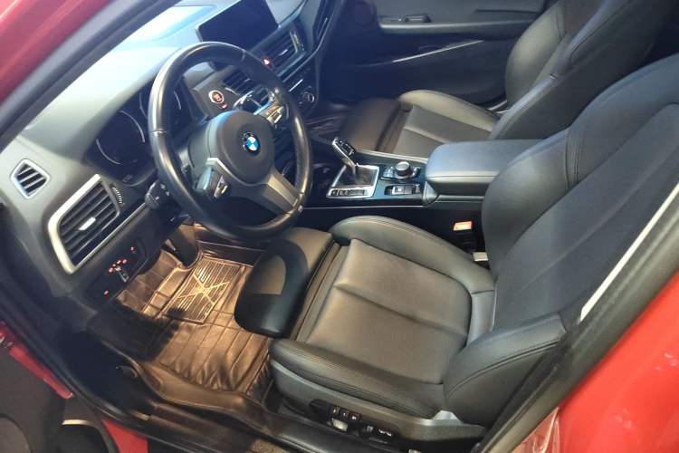 Used BMW 1 Series 2020 125i Leading Model M Sport Package Left Front Seat