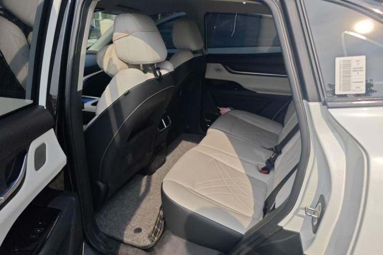 Used Chery New Energy eQ7 2023 512km Pro
