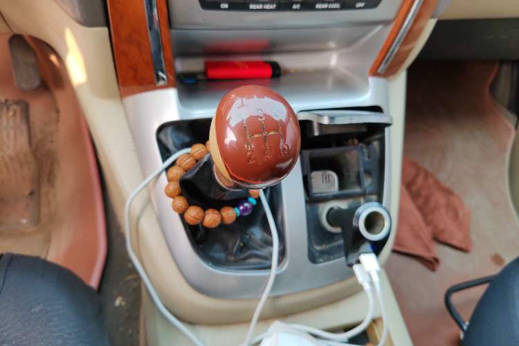 Used Foton MP-X E 2014 2.4L Wealth Express Comfort Edition 4G69