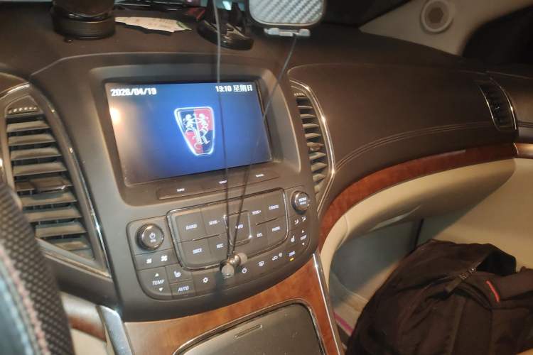 Used Roewe 950 2012 3.0L Flagship Edition
