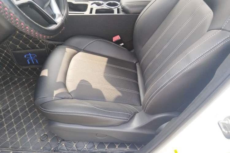 Used BYD Song 2019 1.5TI Automatic Smart Connect Luxe Version Left Front Seat