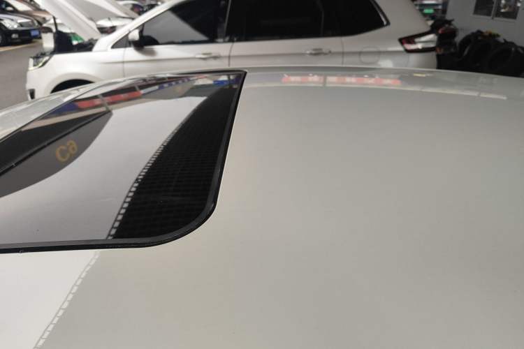 Used Volkswagen Polo 2016 1.6L Automatic Comfort Model