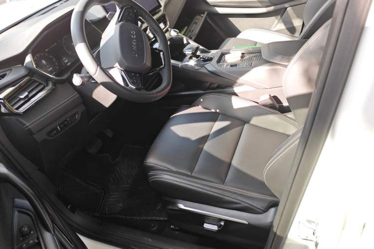 Used Lynk & Co 06 2023 Remix 1.5T JinPro
