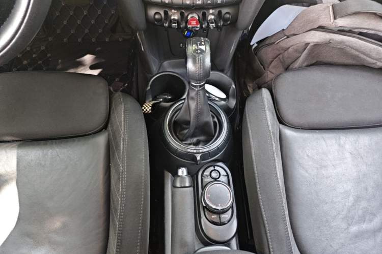 Used MINI 2016 1.5T COOPER Five-Door Edition