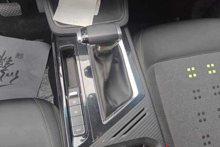 Used Baojun RM-5 2019 1.5T CVT Elite Version with 24-Hour Online Service 6 Seats
