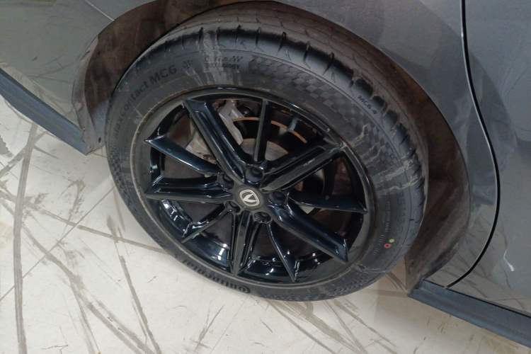 Used Changan UNI-V 2022 1.5T Prestige Version
