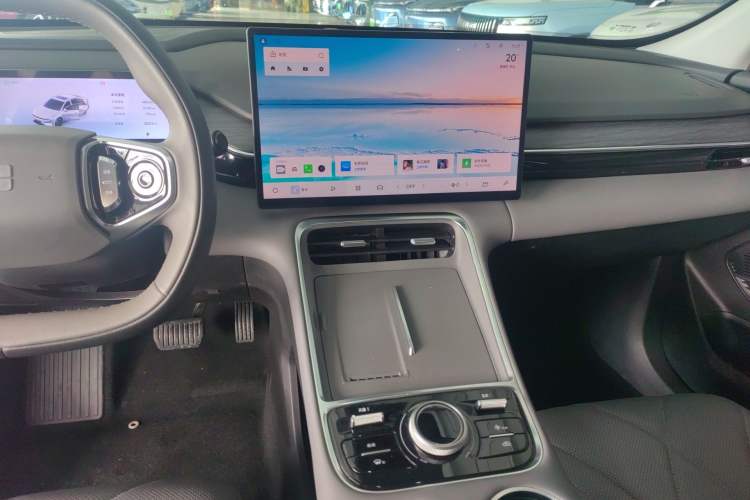 Used Geely Galaxy L6 2025 EM-i 140km Starship Edition
