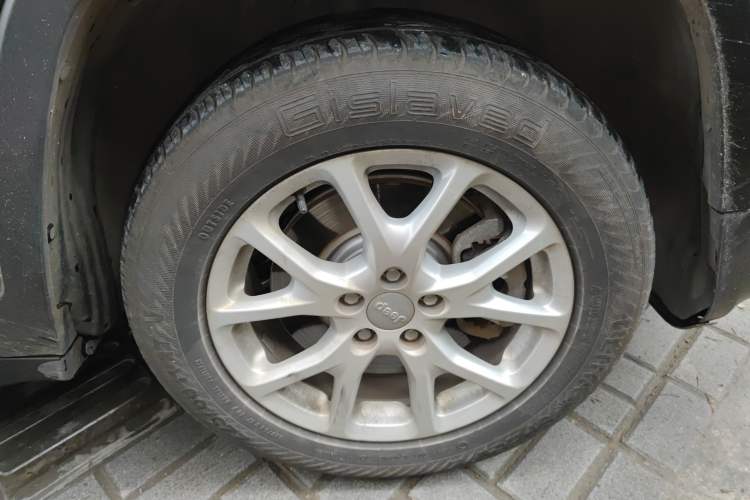 Used Jeep Cherokee 2017 2.4L Leading Smart Edition