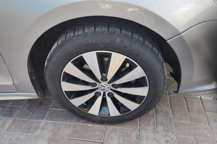 Used Volkswagen Sagitar 2017 1.6L Manual Comfort Model
