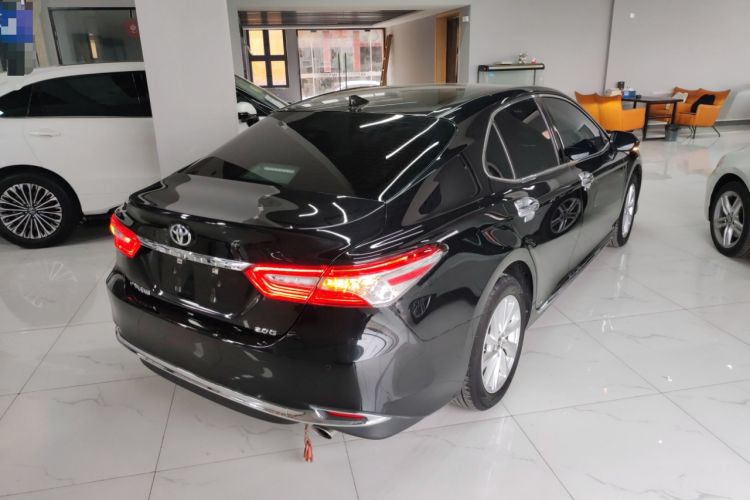 Used Toyota Camry 2023 2.0G Luxury Edition
