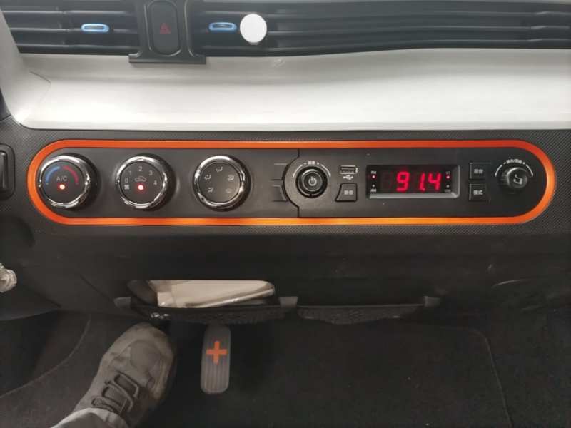 Used Wuling Hongguang MINIEV 2022 Zizai Version Lithium Iron Phosphate — 12