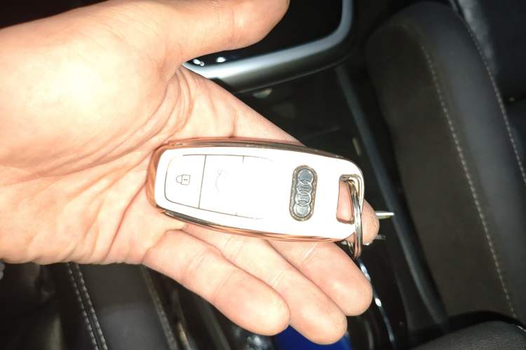 Used Audi Q4 e-tron 2022 40 e-tron Adventure Edition