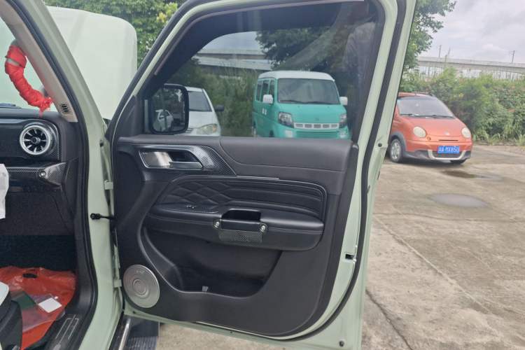 Used Tank 300 2021 City Edition 2.0T—Truly Stylish
