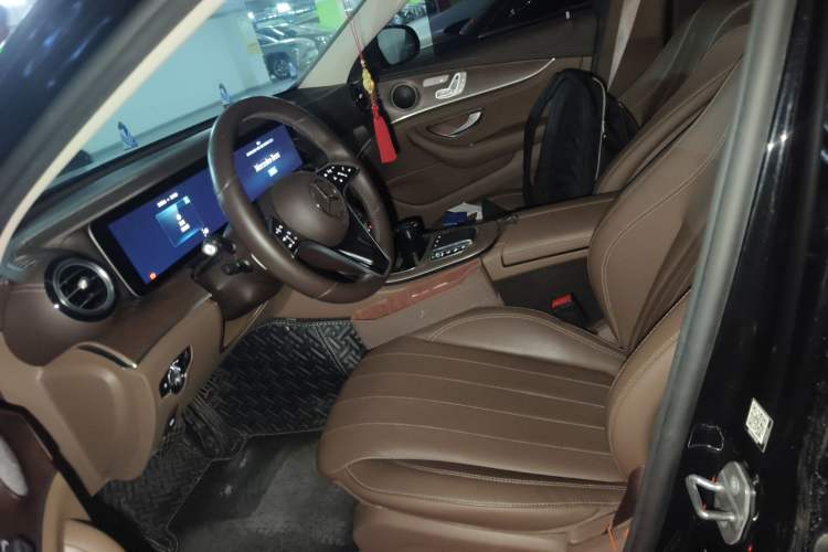 Used Mercedes-Benz E-Class 2023 Updated E 300 L Fashion Edition
