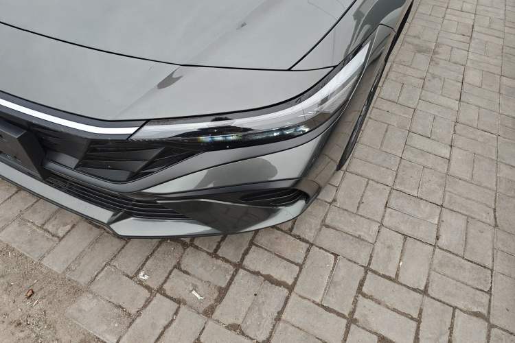 Used Hyundai Elantra 2023 1.5L CVT LUX Prestige Edition
