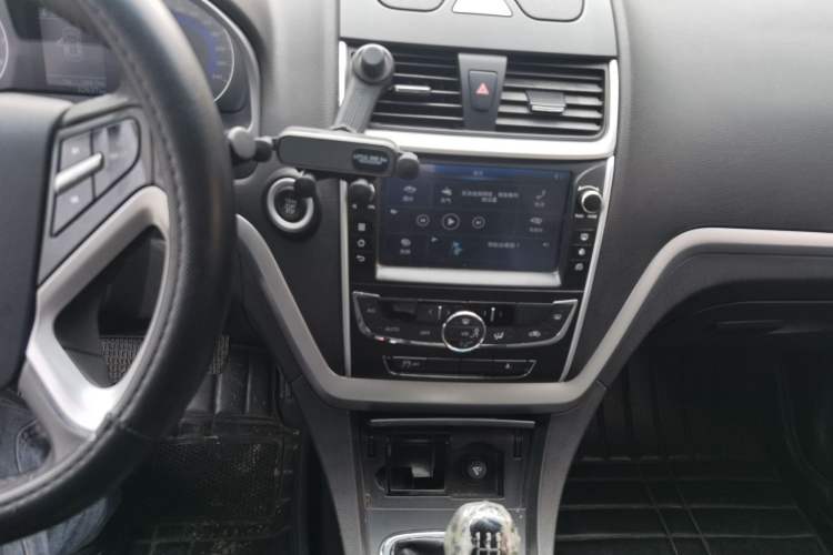 Used Geely Auto Emgrand 2016 Sedan 1.5L Manual Upward Edition