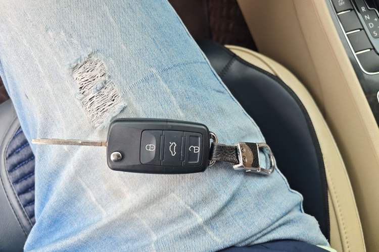 Used Volkswagen Passat 2014 1.8TSI DSG Prestige Edition
