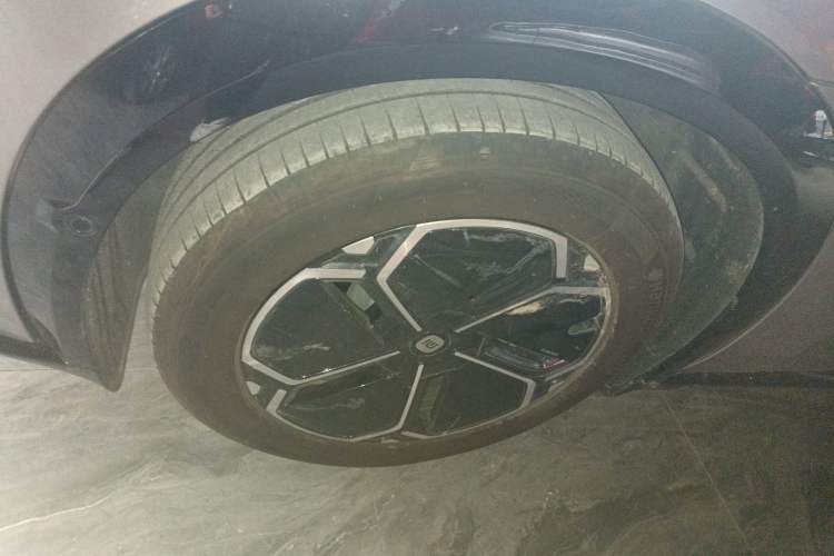 Used Xiaomi Auto YU7 2025 Ultra-Long Range All-Wheel Drive Pro Version