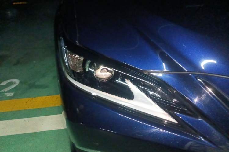 Used Lexus ES 2020 200 Excellence Edition
