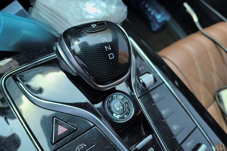 Used BYD Tang New Energy 2021 DM-i 112KM Prestige Model Gear Lever