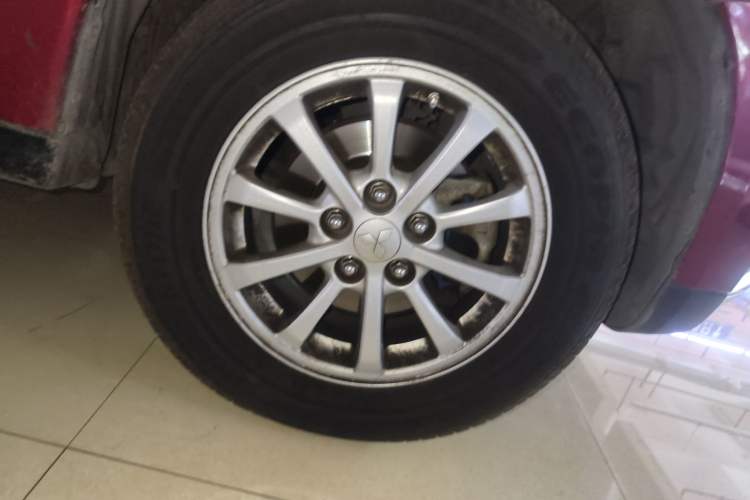 Used Mitsubishi ASX 2013 2.0L CVT Two-Wheel Drive Elite Edition
