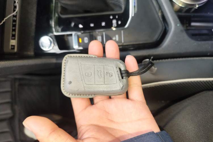 Used Volkswagen Tiguan L New Energy 2021 430 PHEV Plug-in Hybrid Flagship Edition Vehicle Key