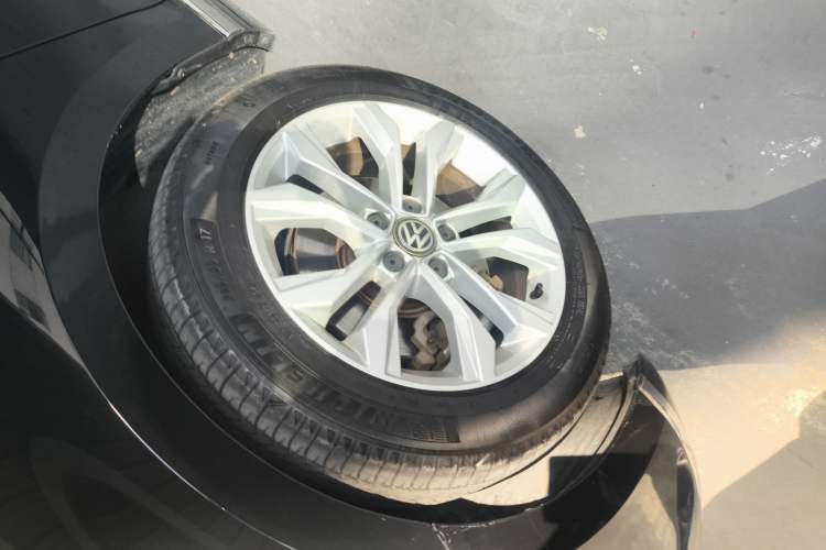 Used Volkswagen Magotan 2017 330TSI DSG Luxury Model
