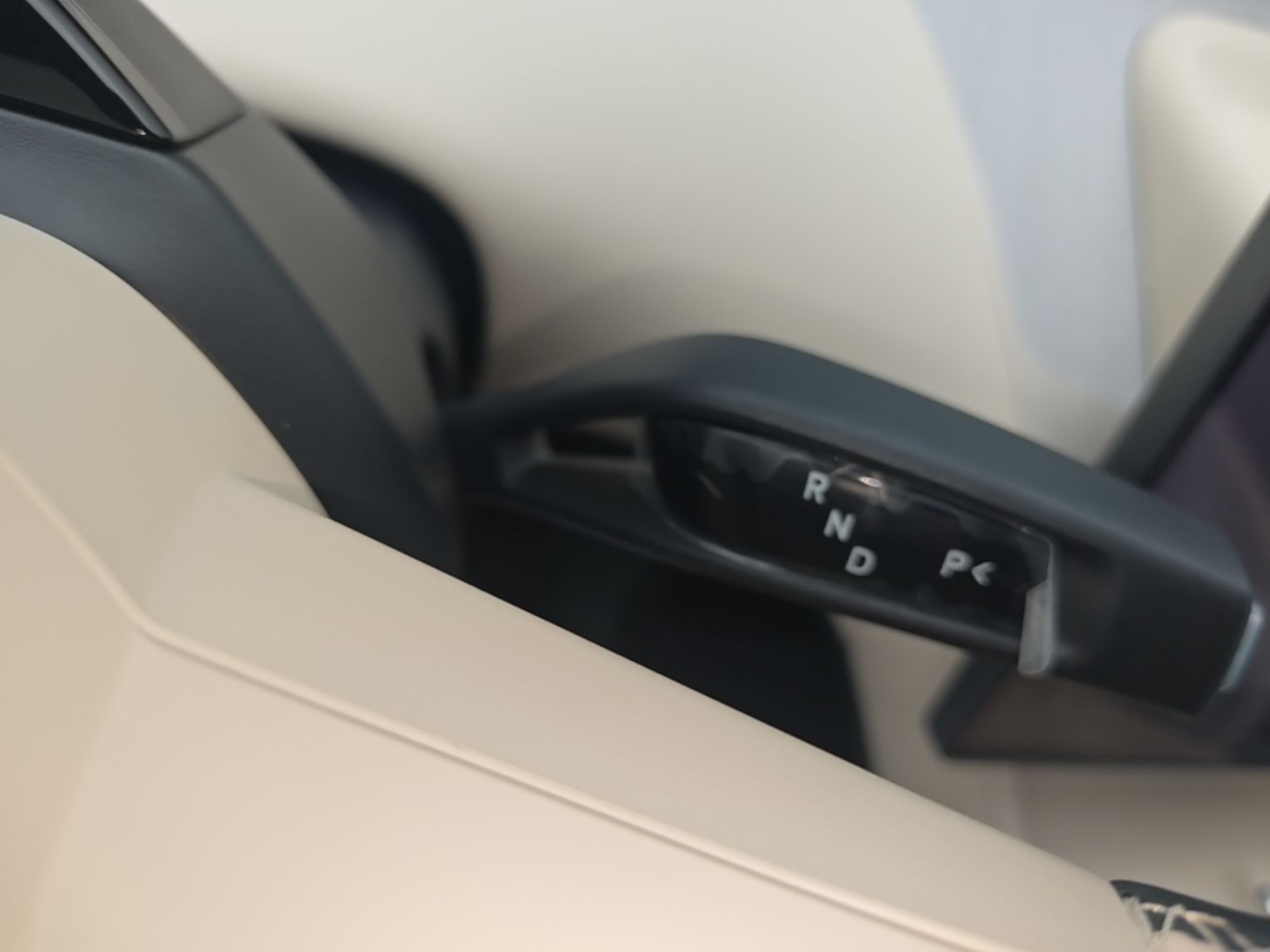 Xiaomi Auto YU7 2025 Ultra-Long Range Rear-Wheel Drive Version — снимка 16