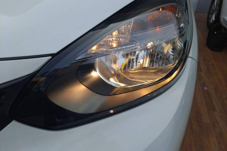 Used Honda Fit 2022 1.5L CVT Trendy Sunroof Edition
