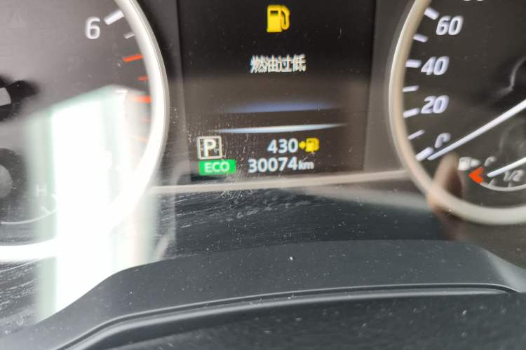 Used Nissan Tiida 2021 1.6L CVT Smart Drive Edition Odometer Close Up