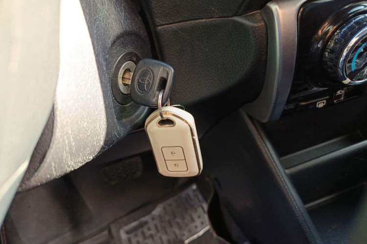 Used Toyota YARiS L Zhi Xuan 2021 X-Trail 1.5L CVT Leading Edition
