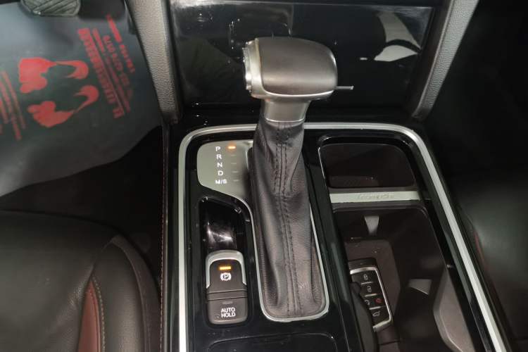 Used GAC Trumpchi GS8 2020 GS8S 390T Two-Wheel Drive Luxury Smart Connectivity Version Gear Lever