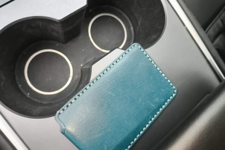 Used Tesla Model Y 2023 High-Performance All-Wheel-Drive Version