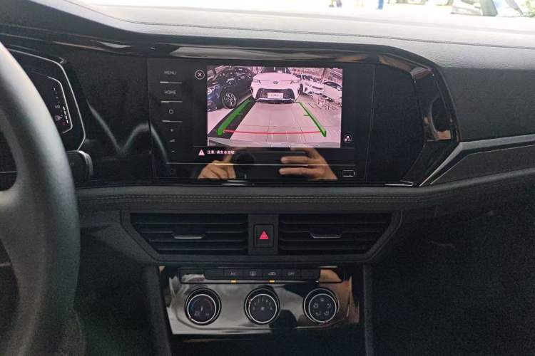 Used Volkswagen Sagitar 2022 200TSI DSG Flyover Edition
