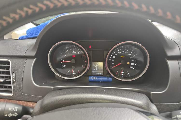 Used Haval H6 2015 Revised Version Sport Edition 1.5T Manual Transmission Two-Wheel Drive Elite Grade