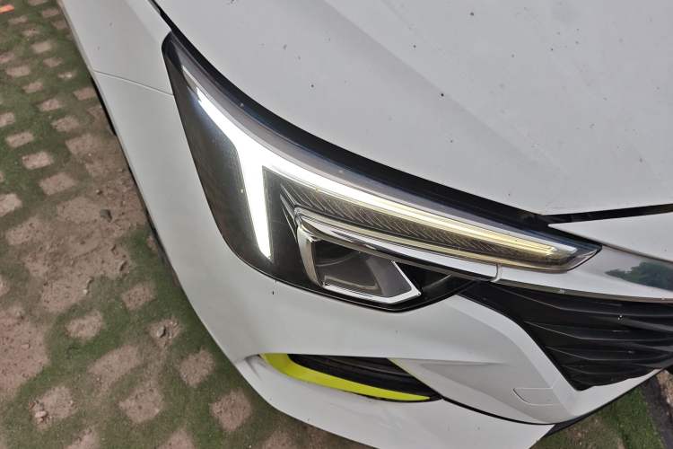 Used Roewe i6 MAX 2020 300TGI Automatic "Swell Cool Smart Drive" Edition