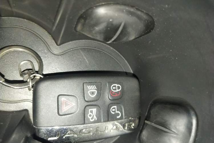 Used Jaguar XEL 2019 2.0T 200 PS Deluxe Edition