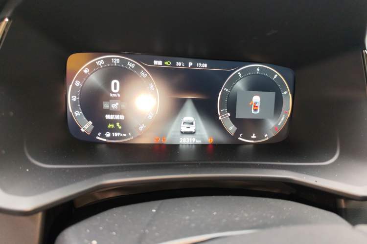 Used Lynk & Co 06 2023 Remix 1.5T Dynamic Halo
